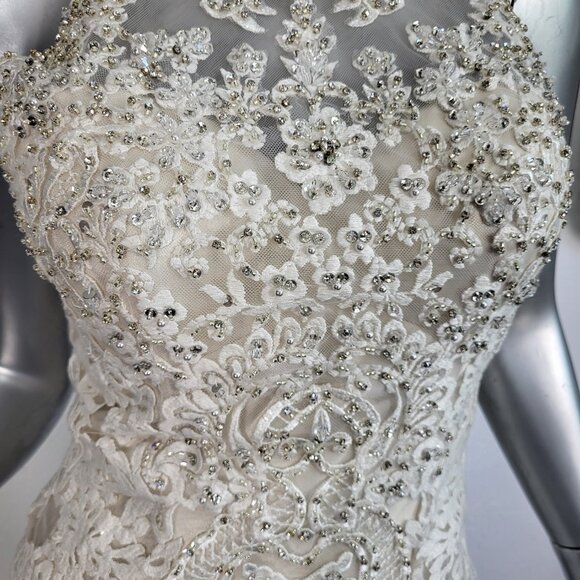 NWT~$2100~LO'ADORO~2/4~IVORY OFF WHITE RHINESTONE DETACHABLE TRAIN WEDDING DRESS - Picture 9 of 16